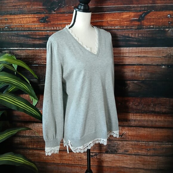 Adrianna Papell Sweater M Lace Trim Feminine V-Neck Gray Viscose - Picture 5 of 11